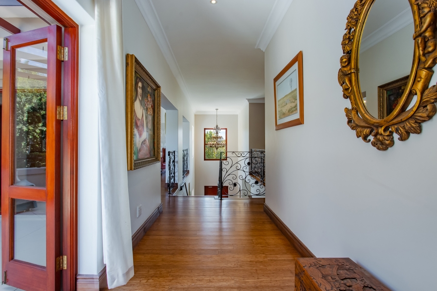 5 Bedroom Property for Sale in Val De Vie Estate Western Cape